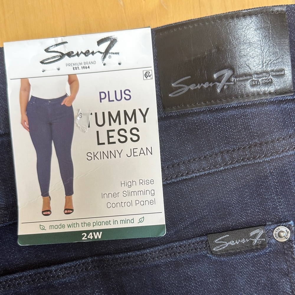 NWT Size 24W, Seven7 Plus Tummyless Skinny Jean